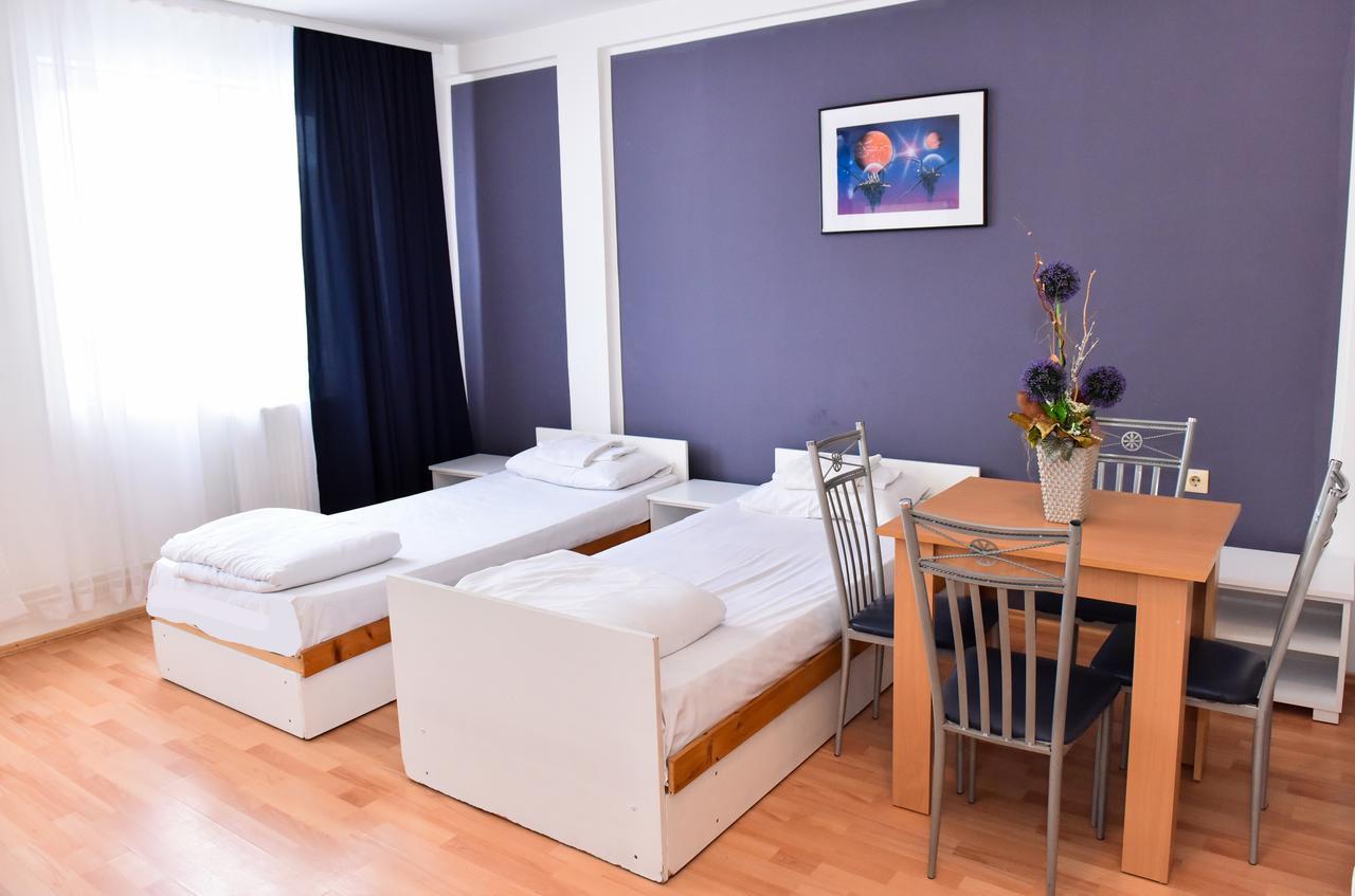 Hostel Milkaza Novi Sad Eksteriør bilde