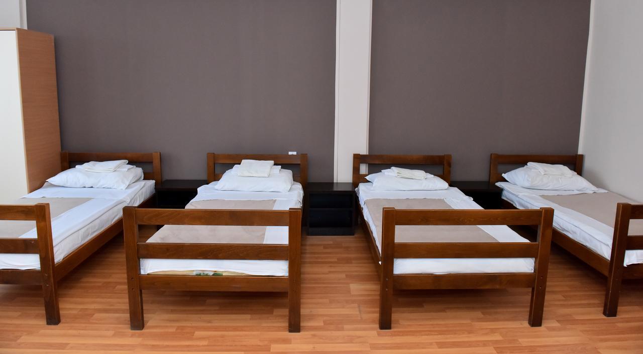 Hostel Milkaza Novi Sad Eksteriør bilde