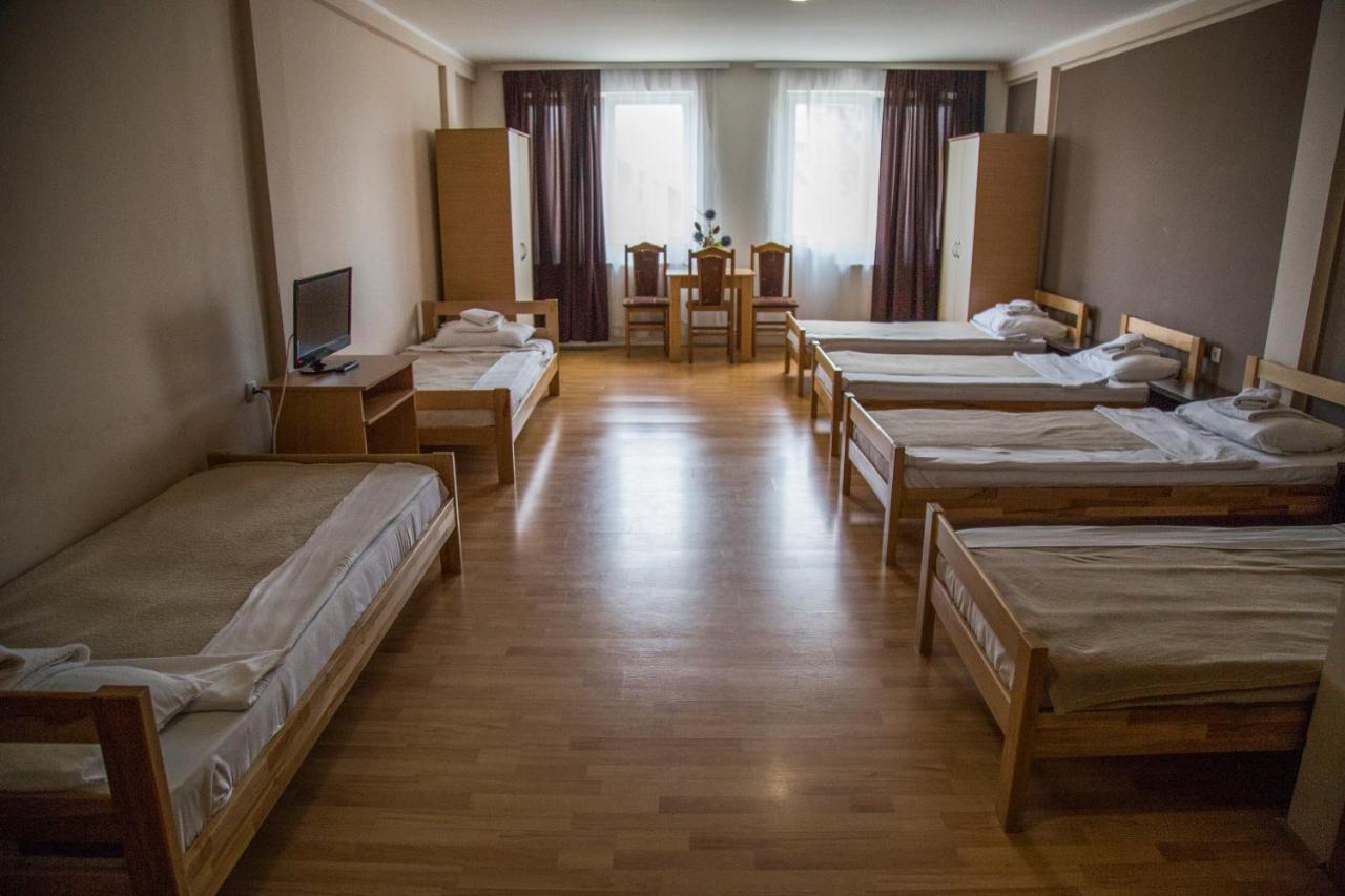 Hostel Milkaza Novi Sad Eksteriør bilde