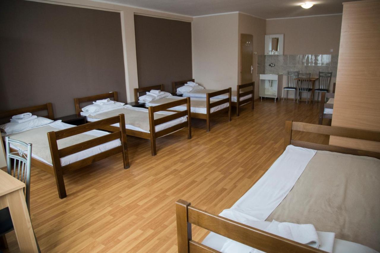 Hostel Milkaza Novi Sad Eksteriør bilde
